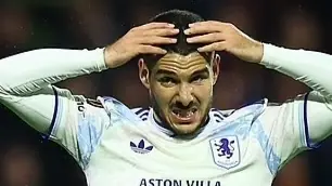 Đội hình 250 triệu Bảng của Aston Villa thua Go Ahead Eagles